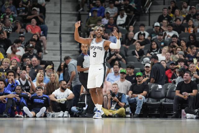 曼城主场失利，巴黎4-2终结对手连胜记录